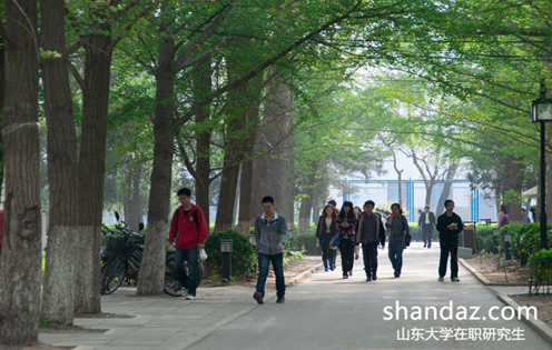 浙江大學(xué)在職研究生需要支付哪些申碩費(fèi)用?
